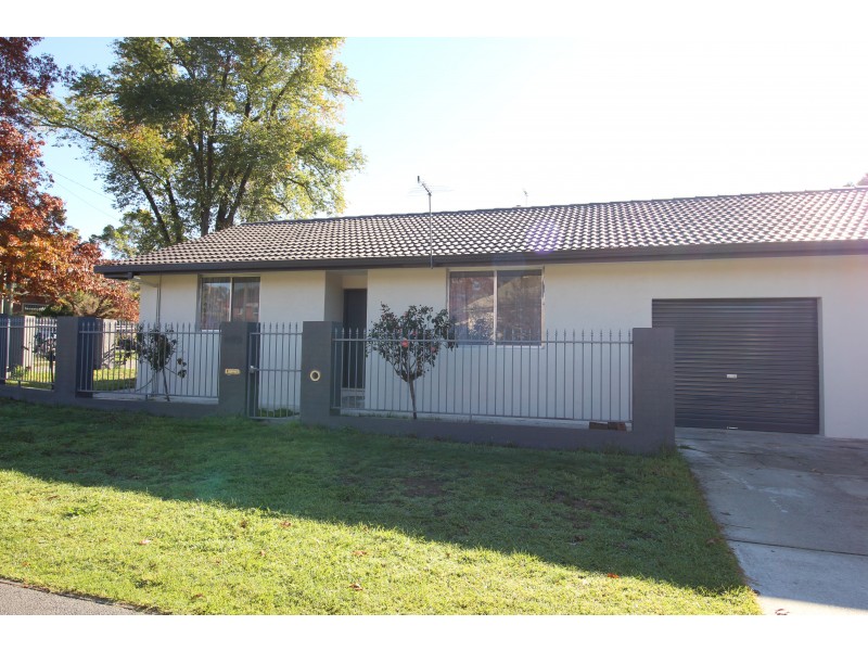 1/564 Thurgoona Street, Albury NSW 2640