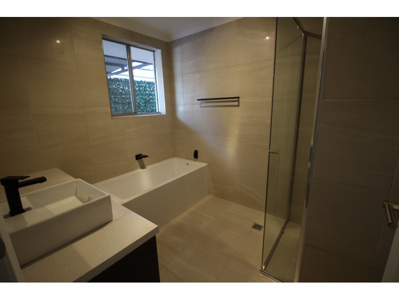 1/564 Thurgoona Street, Albury NSW 2640