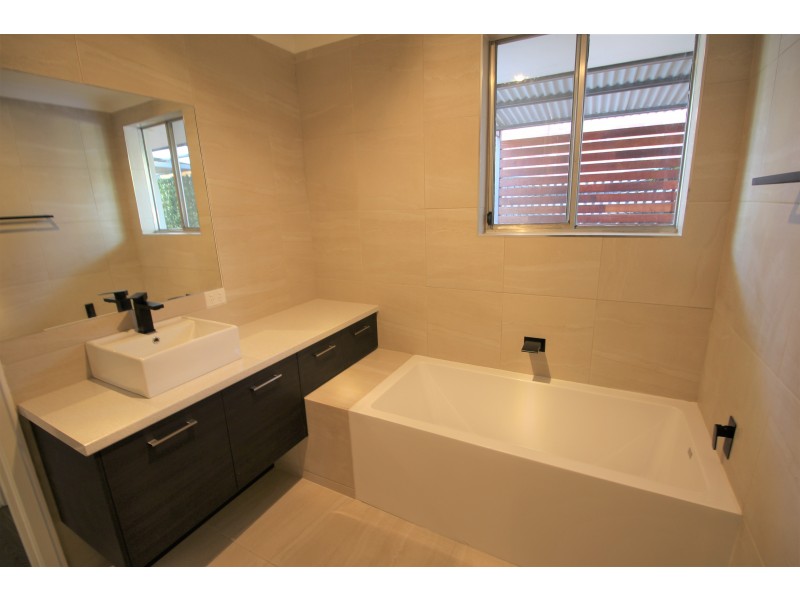 1/564 Thurgoona Street, Albury NSW 2640