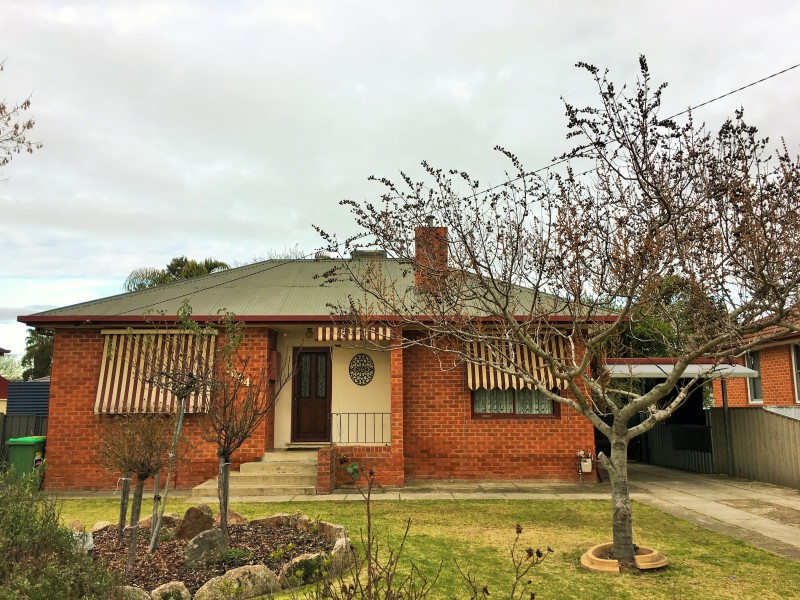 1004 Mate Street, North Albury NSW 2640