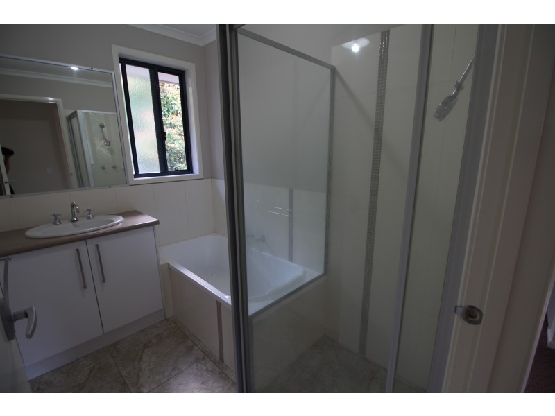 4 Hume Street, Holbrook NSW 2644