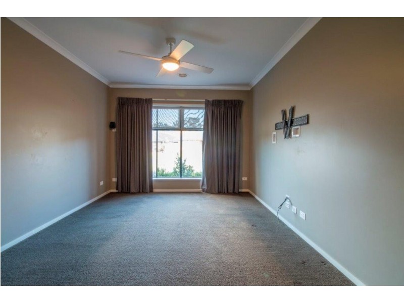 3 Britton Court, Jindera NSW 2642