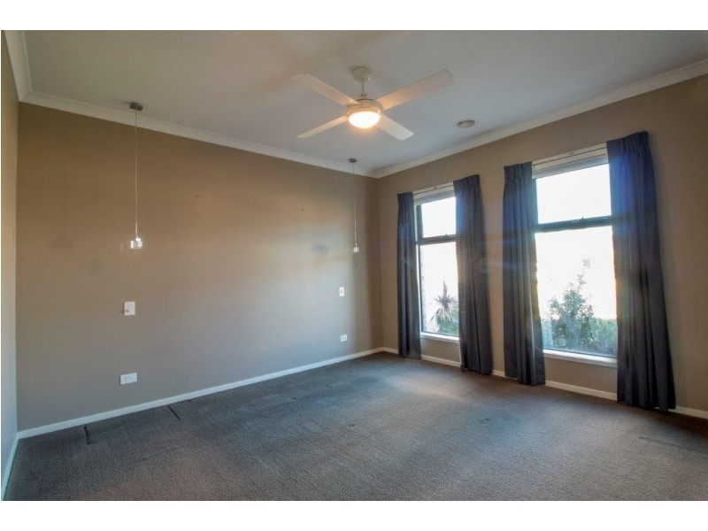 3 Britton Court, Jindera NSW 2642