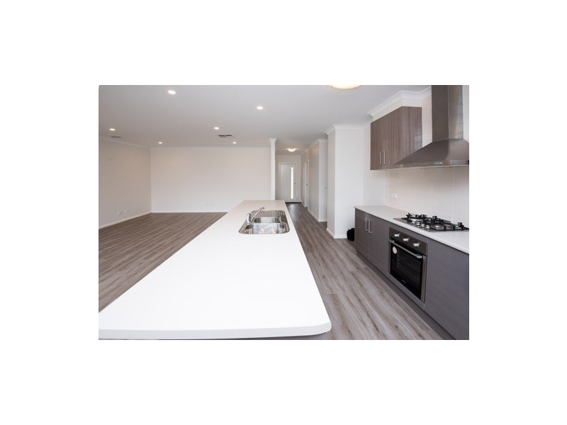432 Douglas Road, Lavington NSW 2641