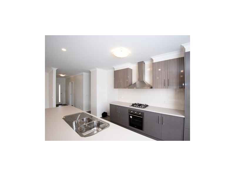 432 Douglas Road, Lavington NSW 2641