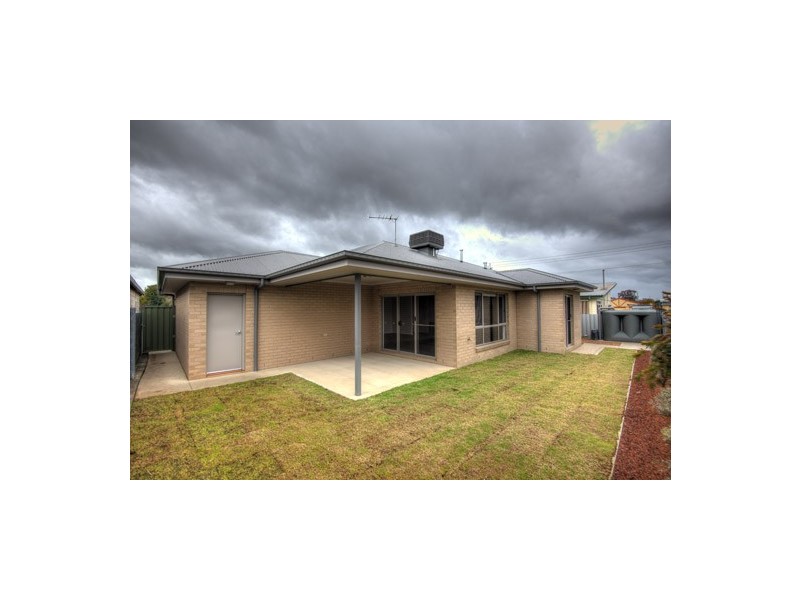 432 Douglas Road, Lavington NSW 2641