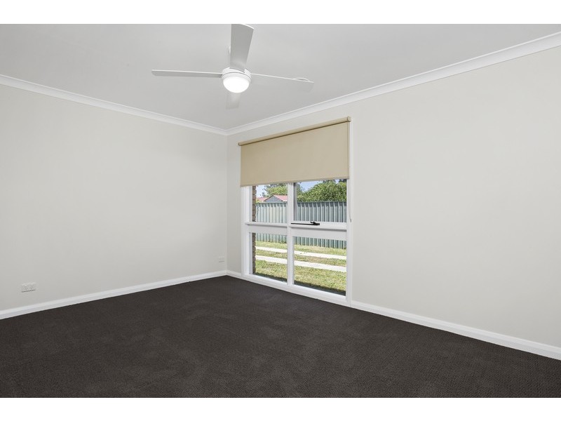 384 Dale Crescent, Lavington NSW 2641