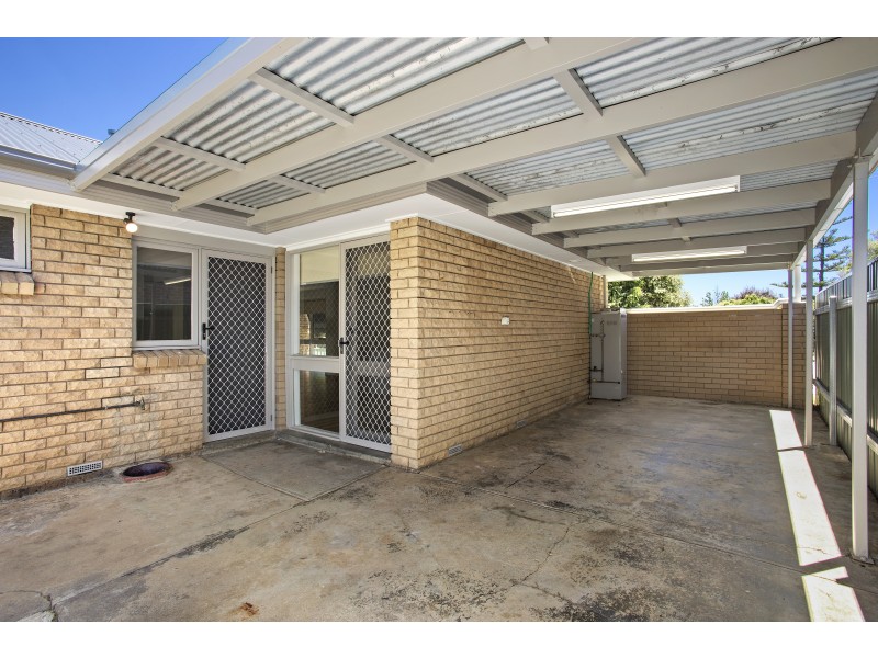 384 Dale Crescent, Lavington NSW 2641