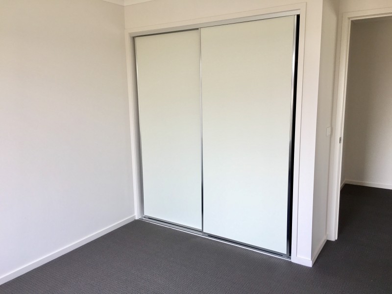 37 Royce Crescent, Lavington NSW 2641