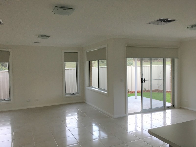 49 Greta Drive, Hamilton Valley NSW 2641