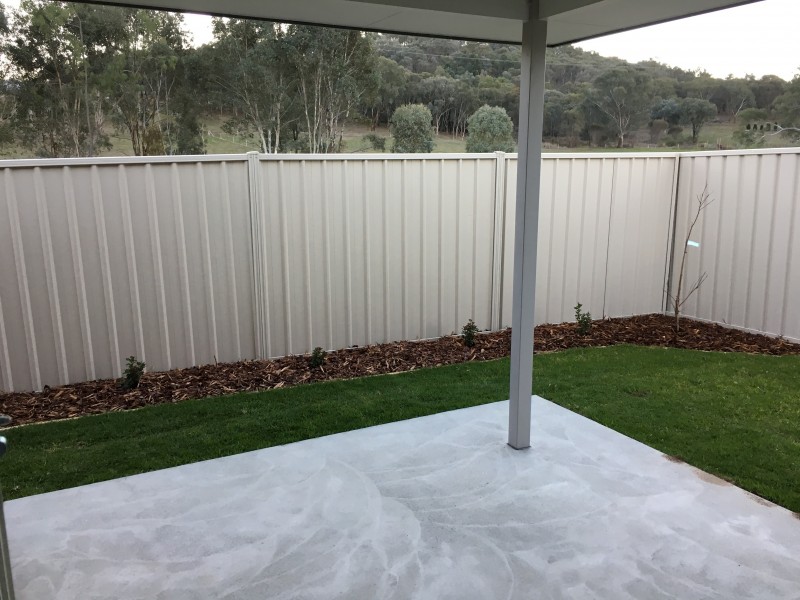 49 Greta Drive, Hamilton Valley NSW 2641