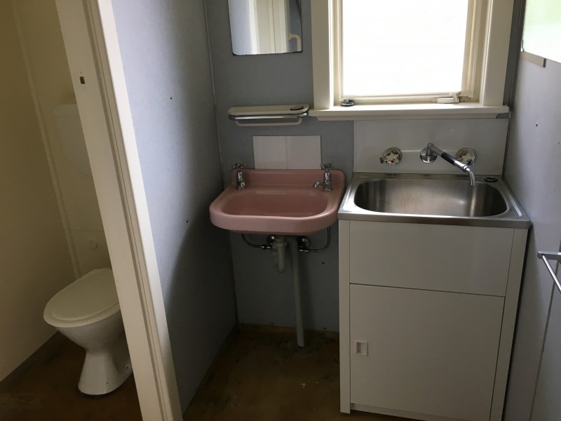 2/476 Schubach Street, East Albury NSW 2640