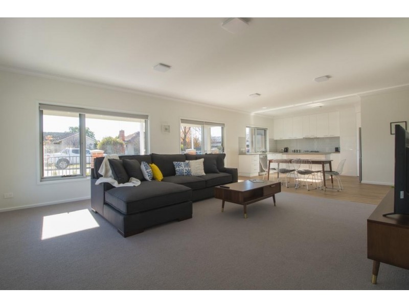 12 Beech Street, Wodonga VIC 3690
