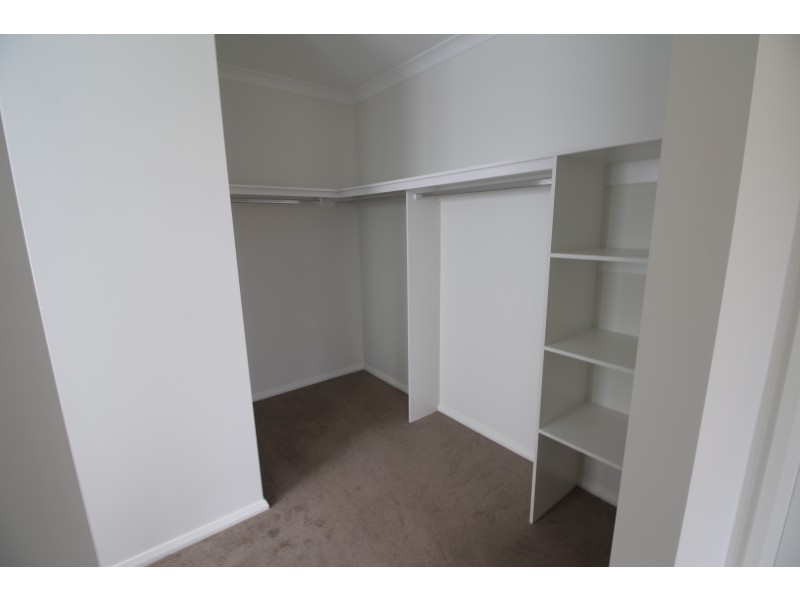 25 (Lot 2312) Keysor Way, Wodonga VIC 3690