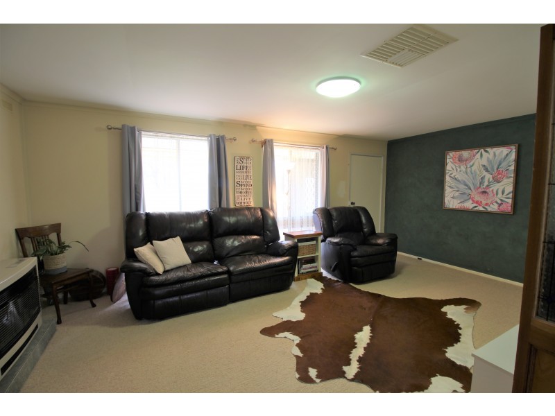 40 Highland Crescent, West Wodonga VIC 3690