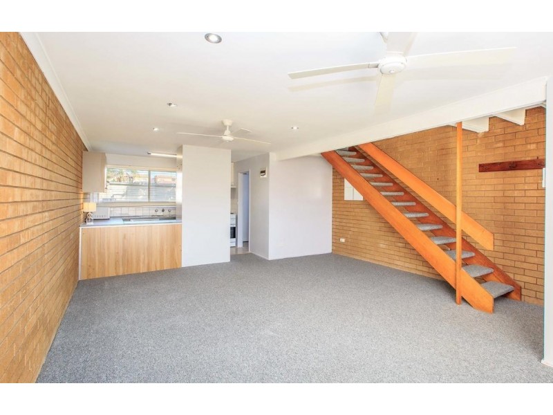 9/429 Griffith Road, Lavington NSW 2641