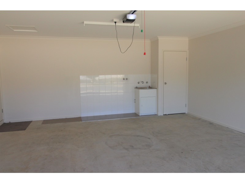 59A Royce Crescent, Lavington NSW 2641