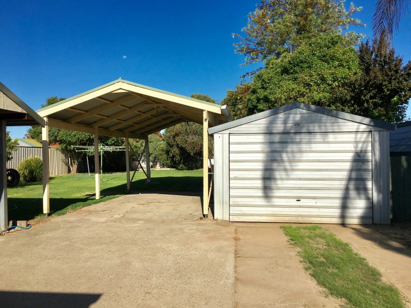 308 Dick Road, Lavington NSW 2641