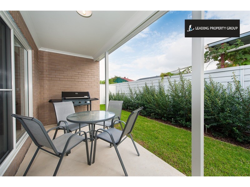2/595 Kemp Street, Lavington NSW 2641