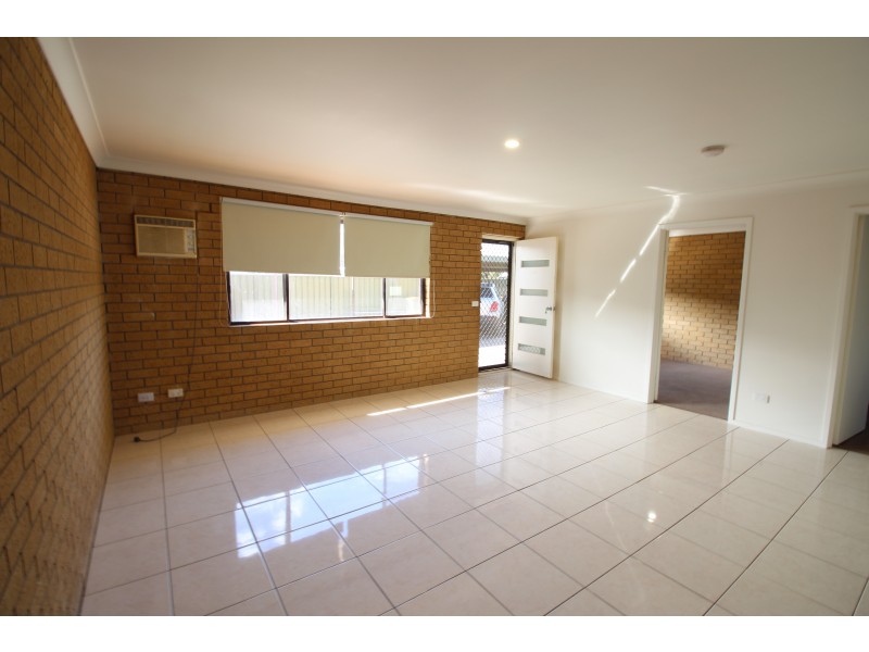 2/8 Croft Street, Holbrook NSW 2644