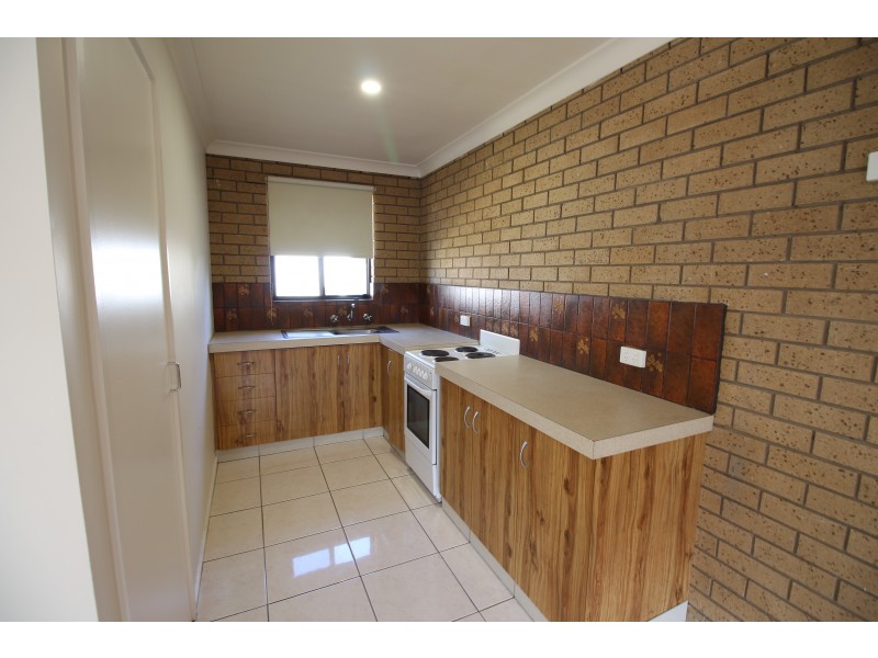 2/8 Croft Street, Holbrook NSW 2644