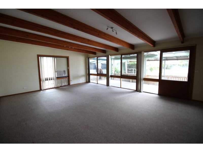 308 Dick Road, Lavington NSW 2641