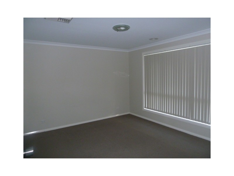 376 Kaitlers Road, Lavington NSW 2641