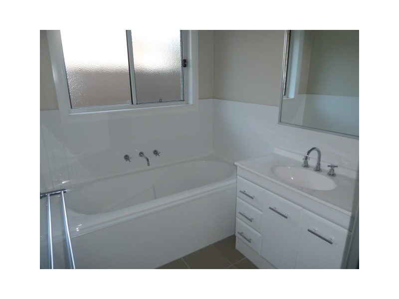 376 Kaitlers Road, Lavington NSW 2641