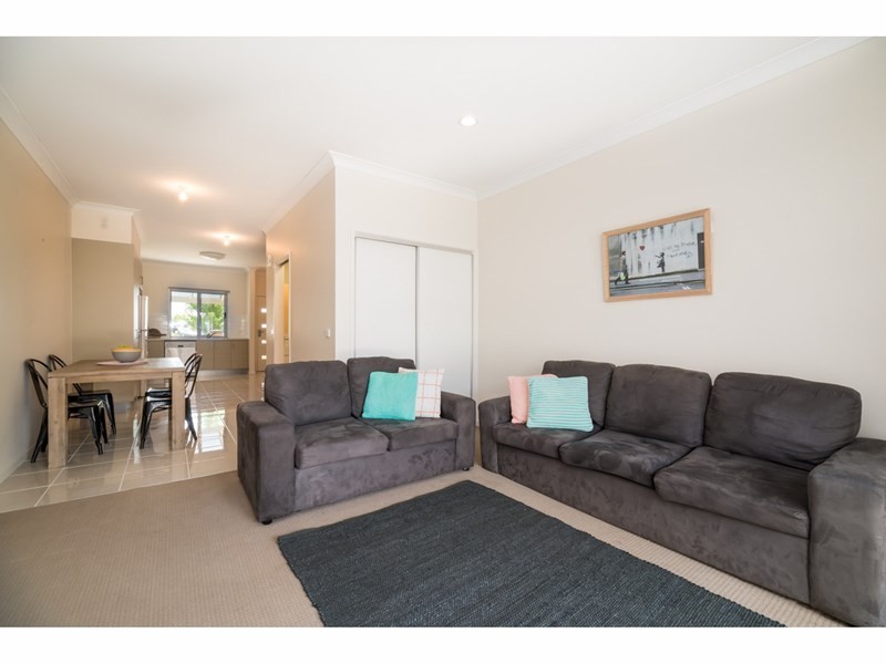 22 Elmwood Circuit, Wodonga VIC 3690