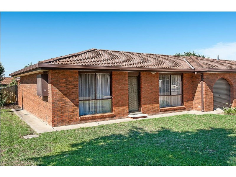 4/595 Webb Street, Lavington NSW 2641