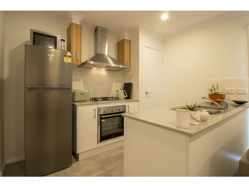 6 & 6a Meander Street, Thurgoona NSW 2640