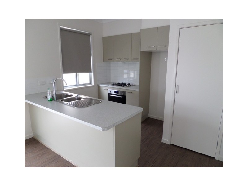 4 McNamara Place, Wodonga VIC 3690