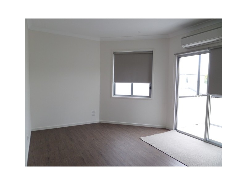 4 McNamara Place, Wodonga VIC 3690