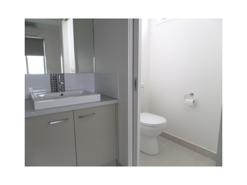 4 McNamara Place, Wodonga VIC 3690