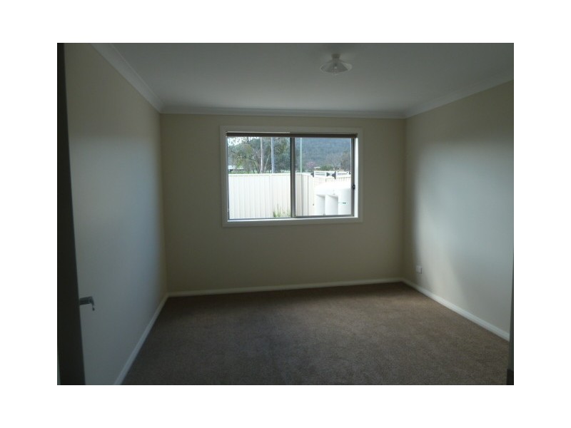 4/110 Greta Drive, Hamilton Valley NSW 2641