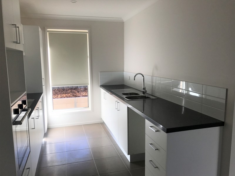 65a Carstens Street, Lavington NSW 2641