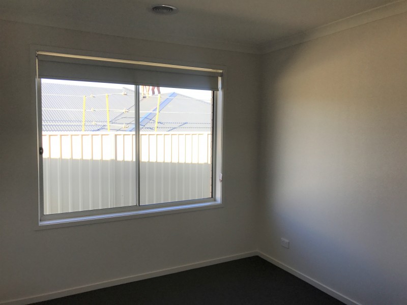 65a Carstens Street, Lavington NSW 2641