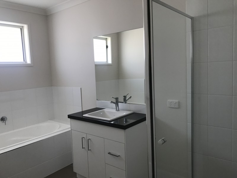 65a Carstens Street, Lavington NSW 2641