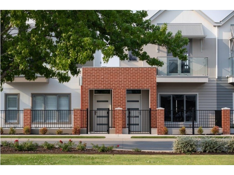 38 Elmwood Circuit, Wodonga VIC 3690