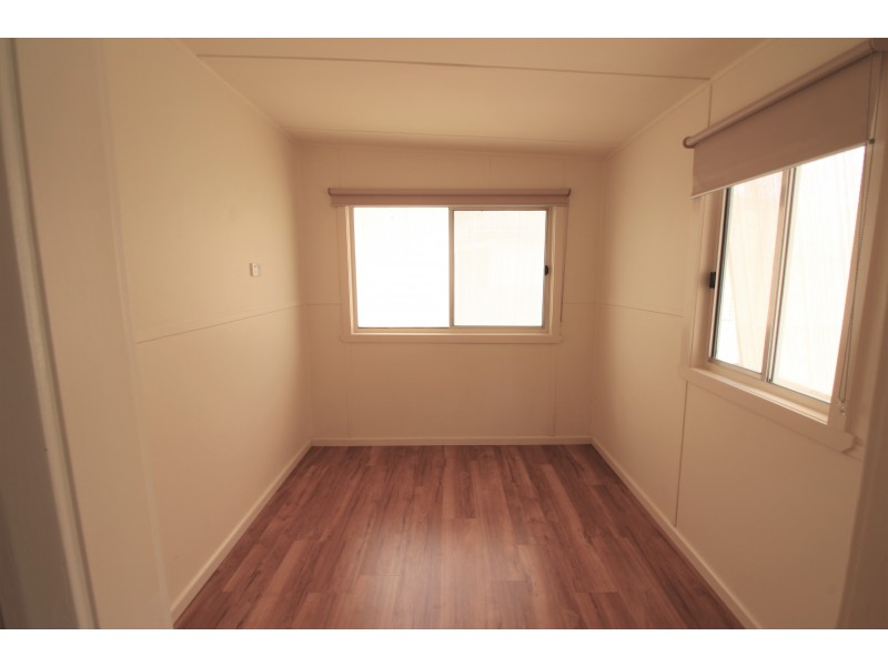 1004 Waugh Road, North Albury NSW 2640