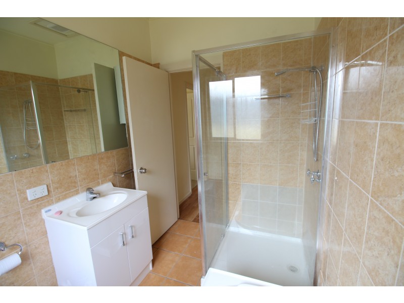 1004 Waugh Road, North Albury NSW 2640