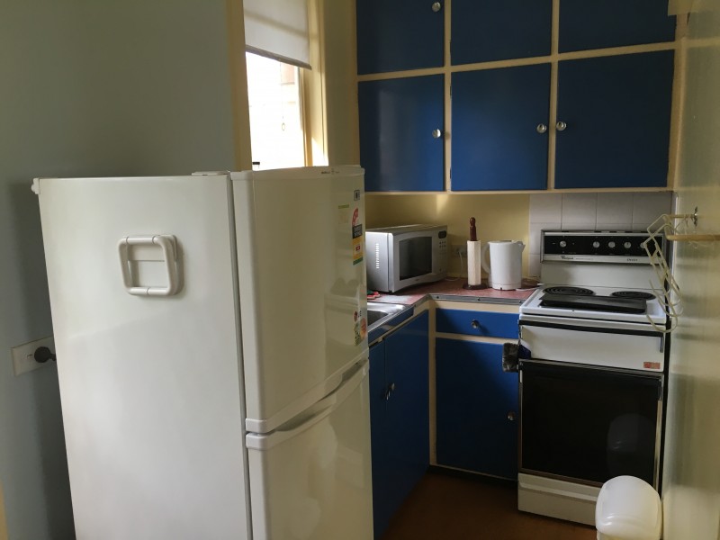 1/476 Schubach Street, East Albury NSW 2640