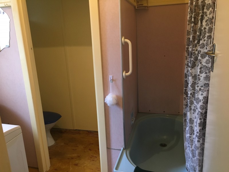 1/476 Schubach Street, East Albury NSW 2640