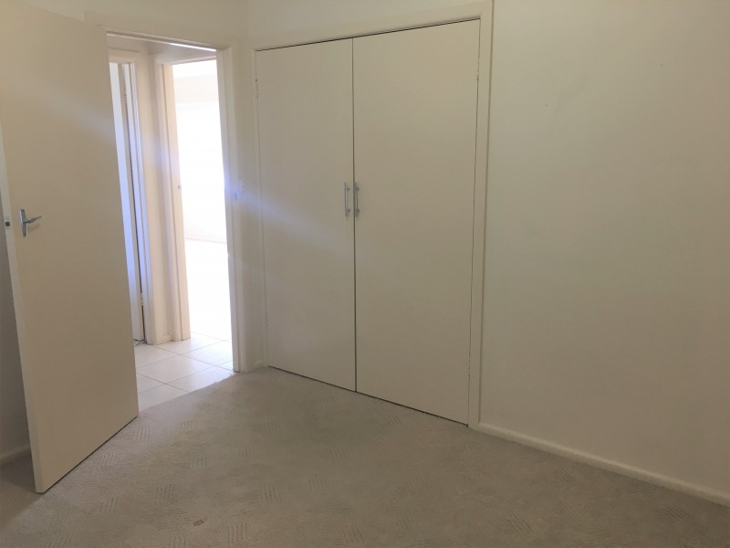 2/462 Alldis Avenue, Lavington NSW 2641