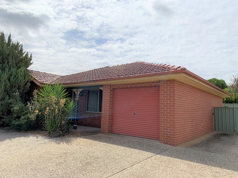 6/16 Keatinge Court, Lavington NSW 2641
