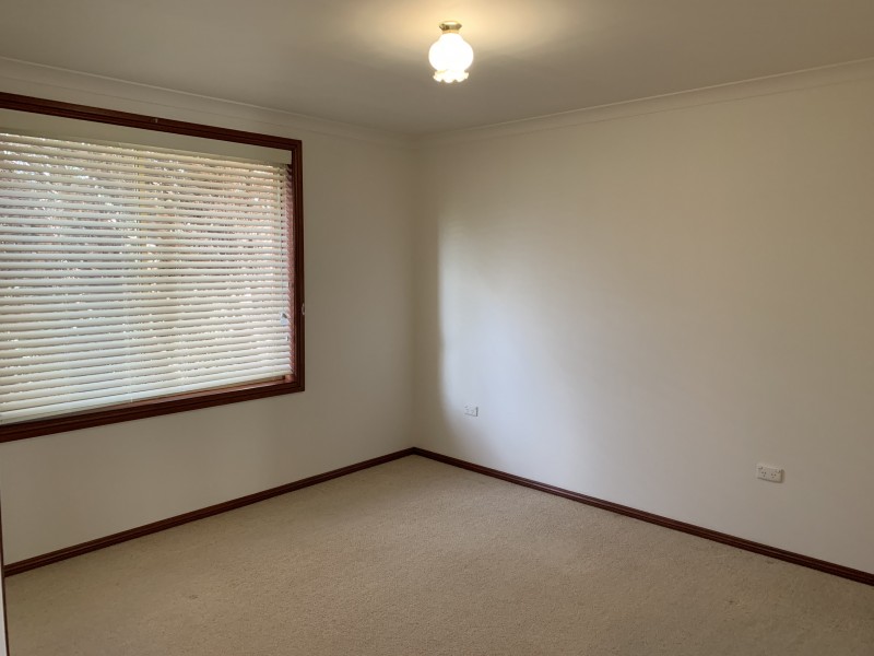 6/16 Keatinge Court, Lavington NSW 2641