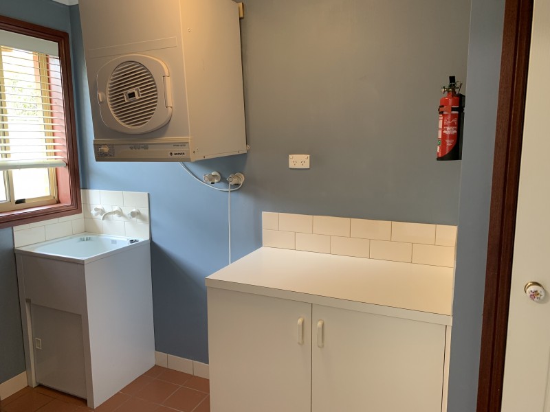 6/16 Keatinge Court, Lavington NSW 2641