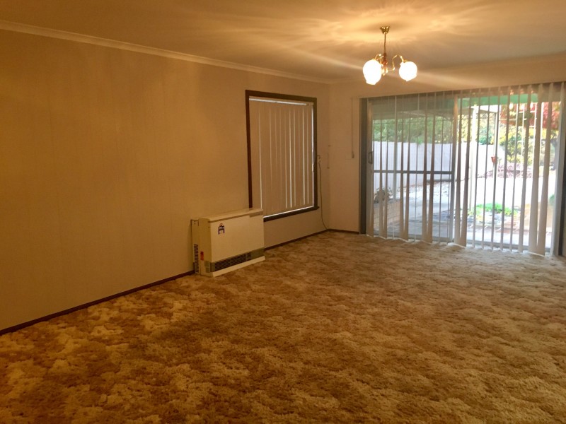 568 Roach Street, Lavington NSW 2641