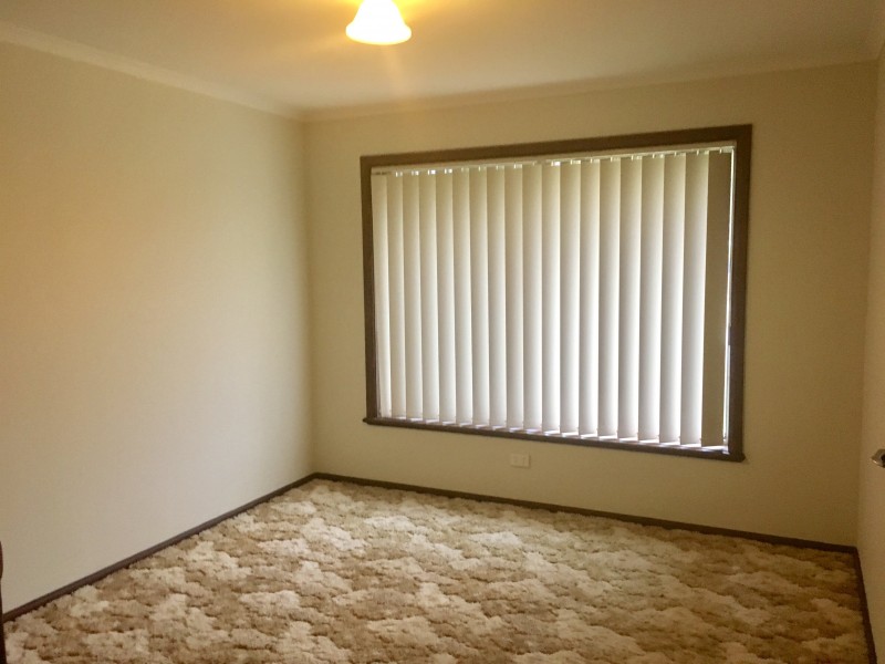 568 Roach Street, Lavington NSW 2641