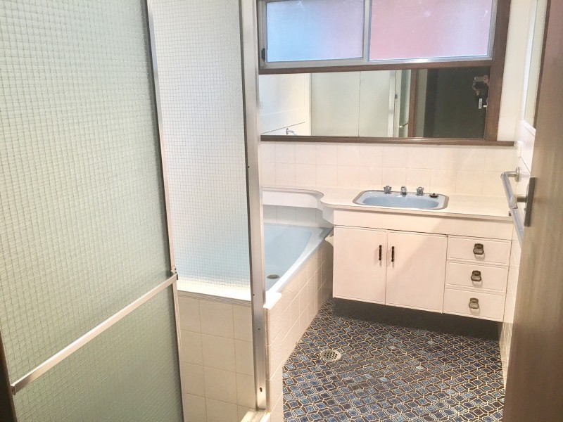 568 Roach Street, Lavington NSW 2641